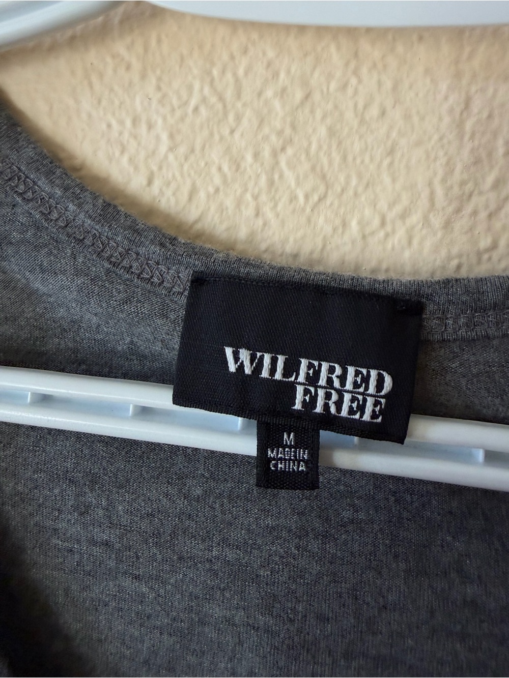 Wilfred Aritzia Charcoal Gray Sleeveless Mini Dress Scoop Neck Relaxed Fit Casua - Picture 5 of 5